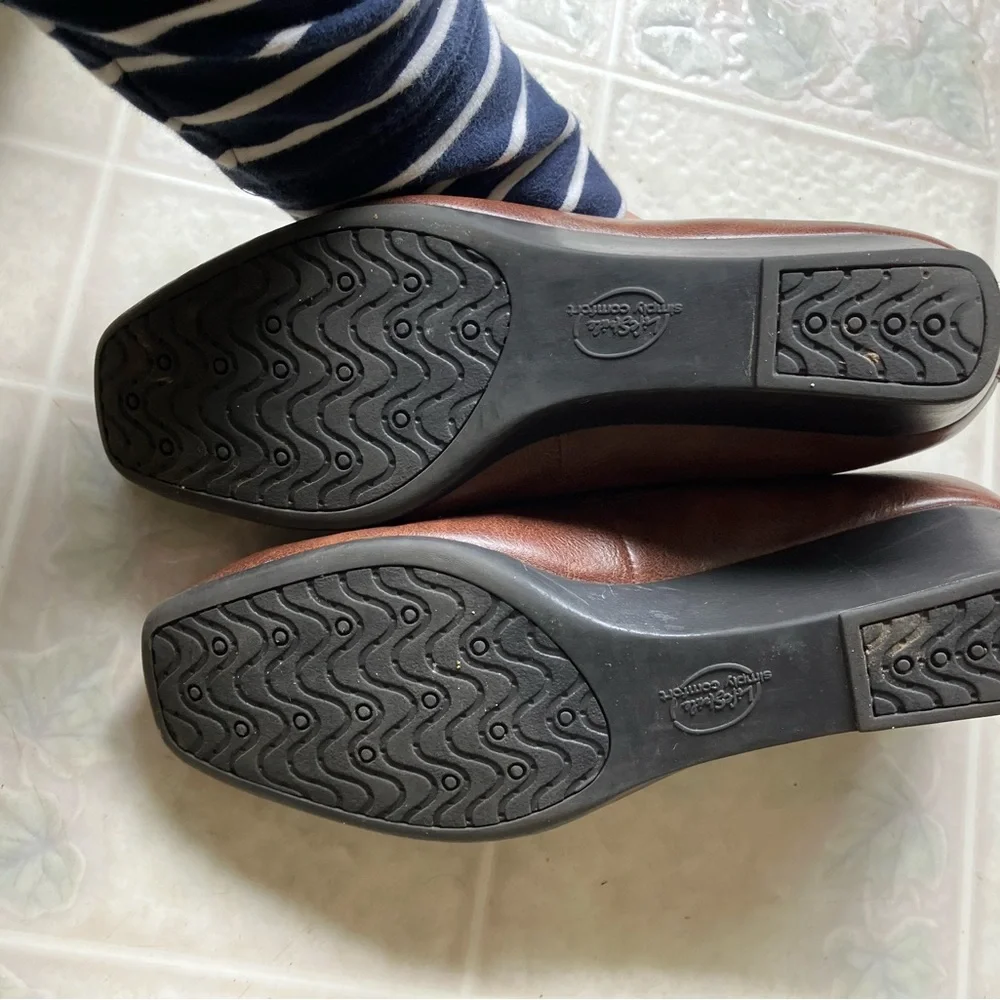 Life‎ Stride Brown Faux Leather Groovy wedge Shoes 7.5 Wide